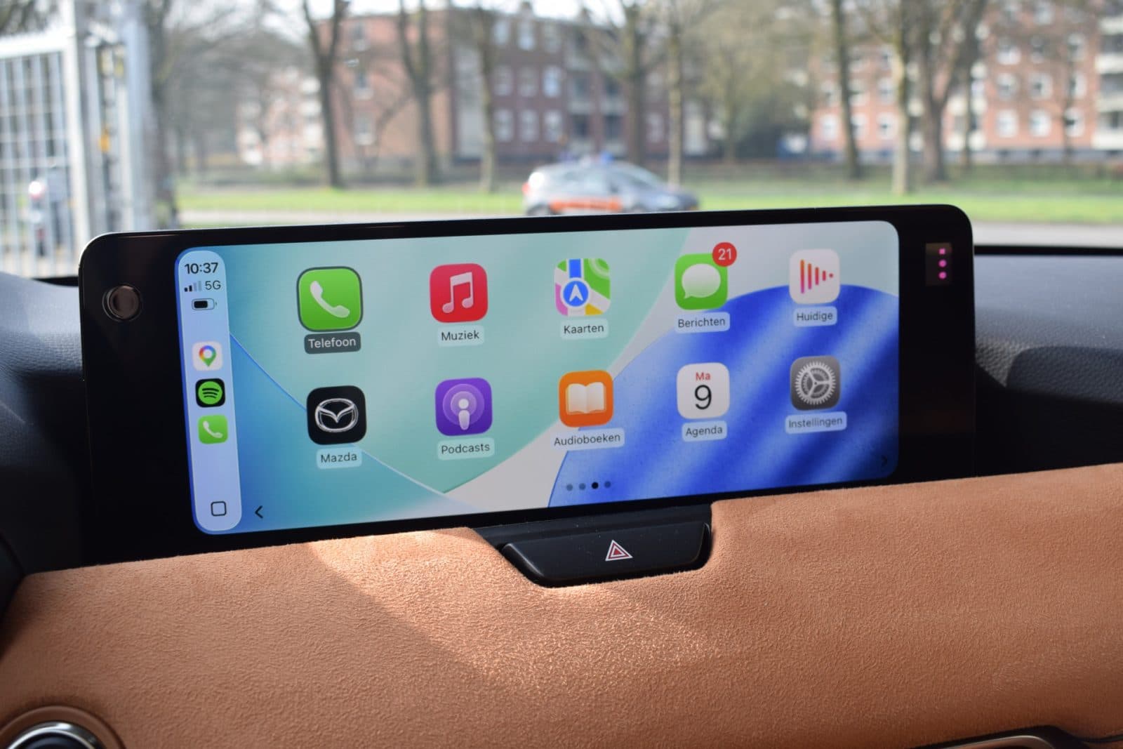 Mazda CX-60 2.5 e-SkyActiv PHEV Homura Business Edition – Tan-Nappa interieur thumbnail 28