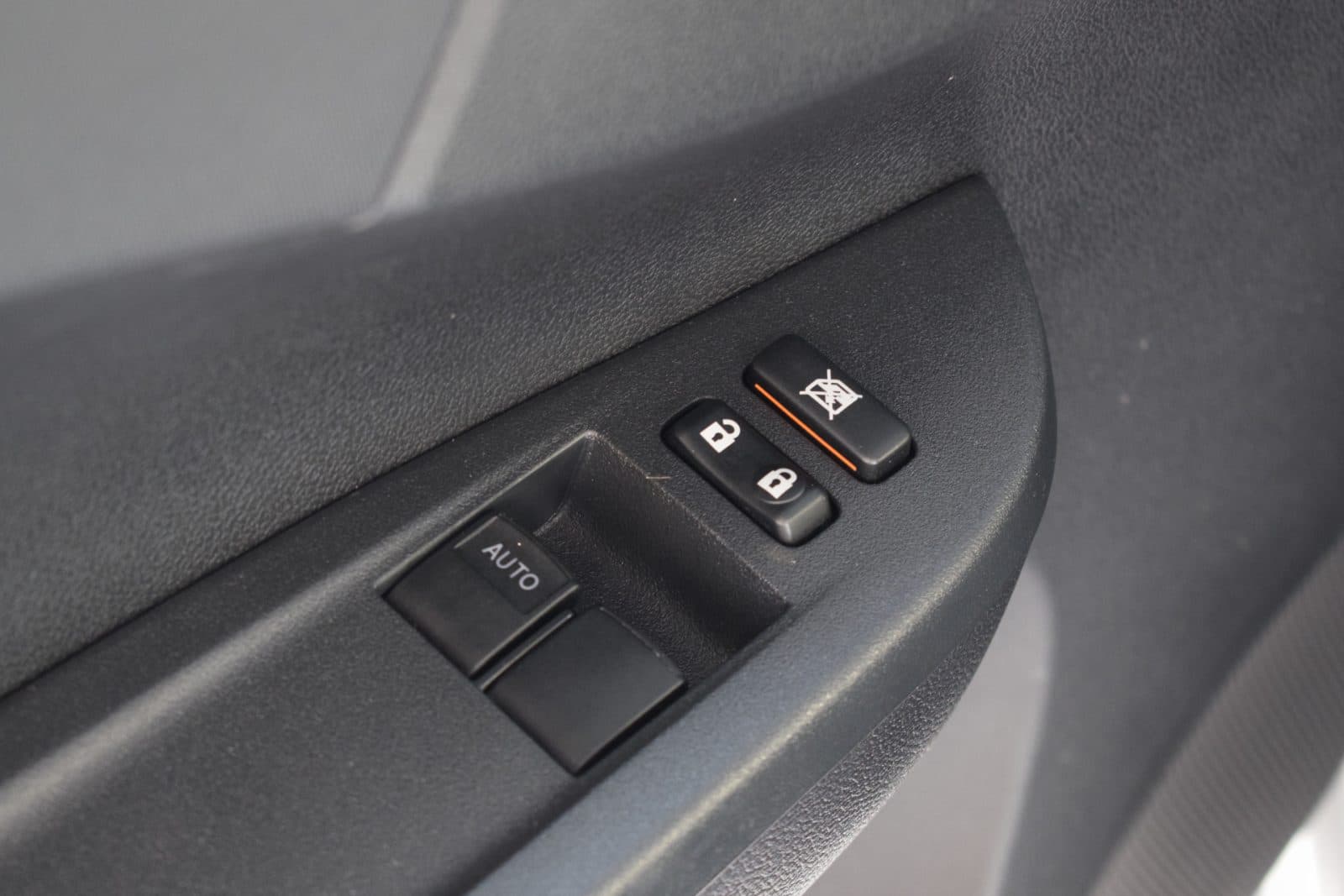 Subaru Trezia 1.3 Comfort – Trekhaak – Dealer onderhouden thumbnail 11