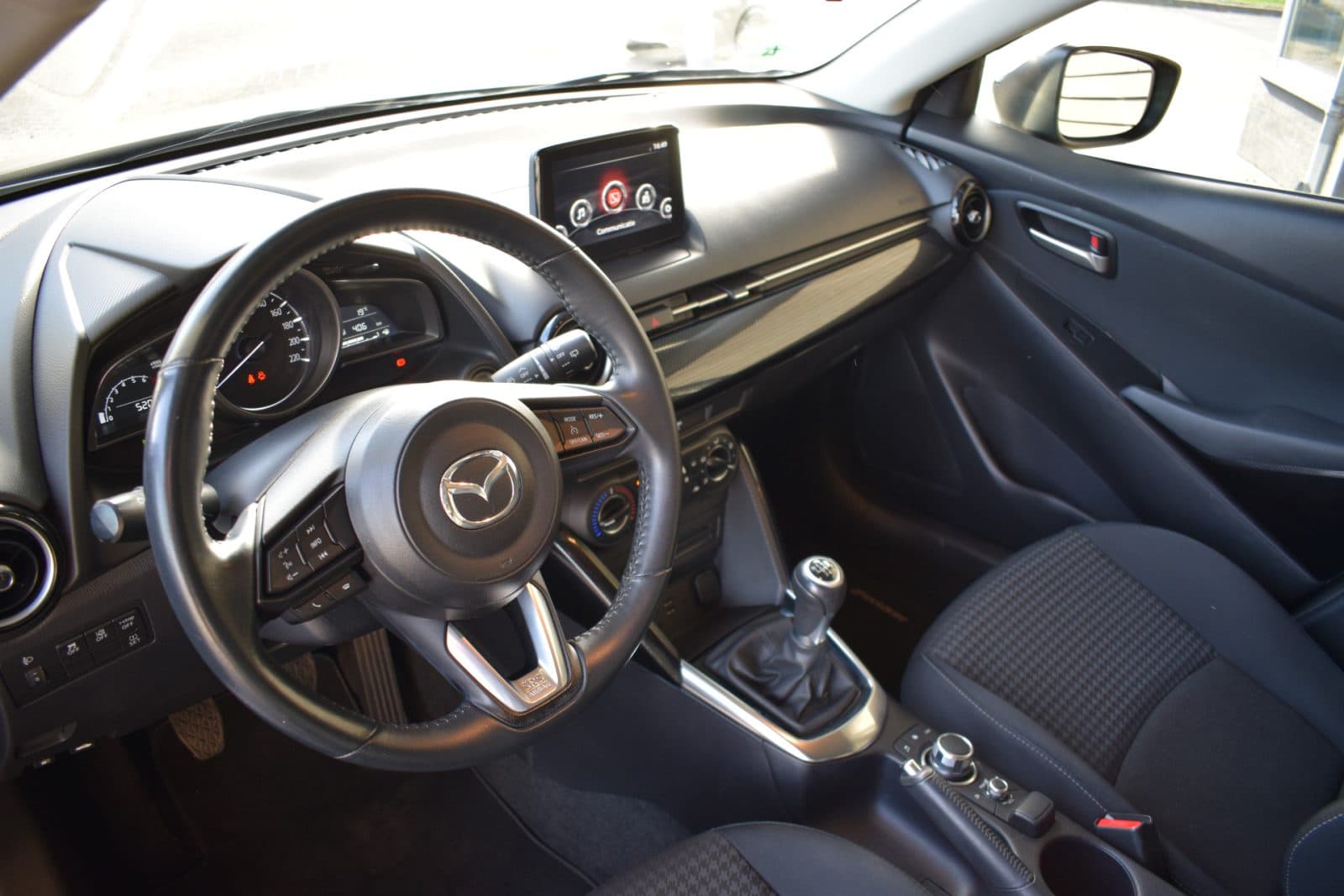 Mazda 2 1.5 Skyactiv-G Sport Selected – 1e eigenaar – Dealer onderhouden thumbnail 7