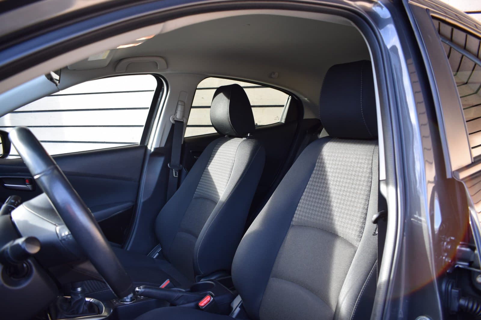 Mazda 2 1.5 Skyactiv-G Sport Selected – 1e eigenaar – Dealer onderhouden thumbnail 8