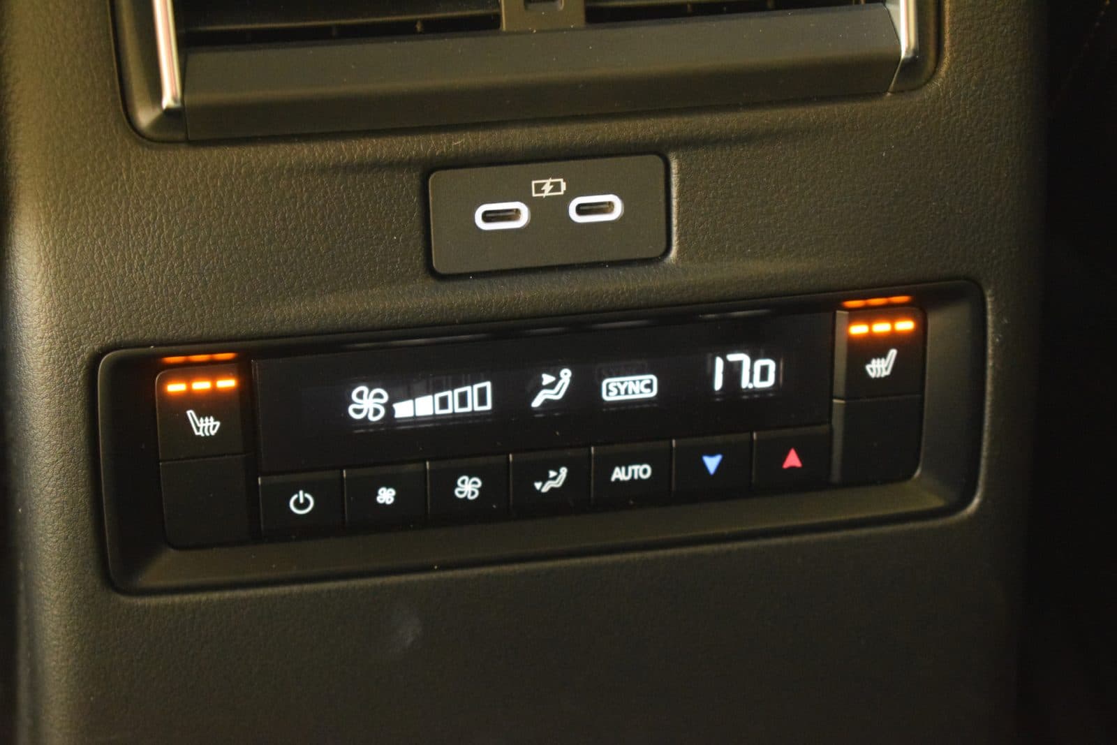 Mazda CX-80 2.5 e-SkyActiv PHEV Homura Plus – Black Edition thumbnail 15