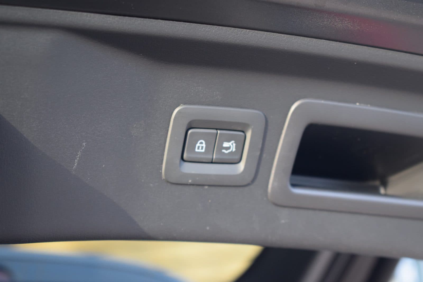 Mazda CX-80 2.5 e-SkyActiv PHEV Homura Plus – Black Edition thumbnail 39