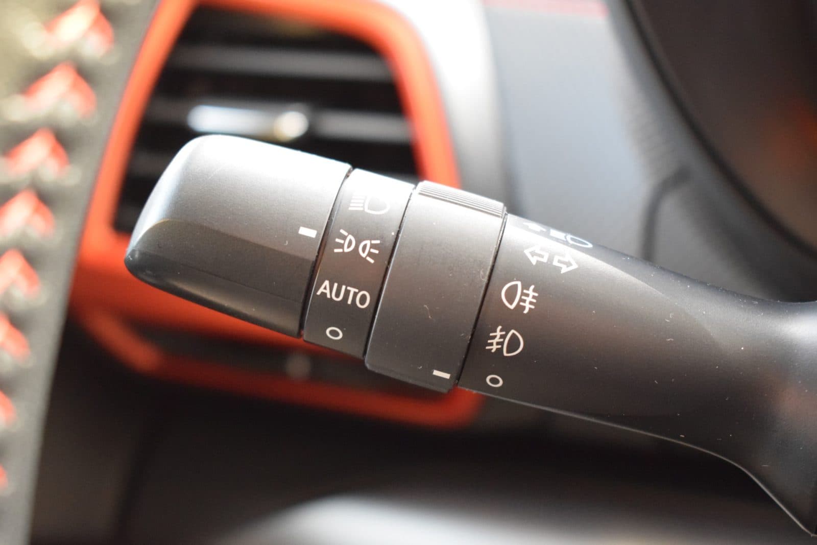 Subaru Forester 2.0i e-BOXER Sport – Dealer onderhouden – Afneembare trekhaak thumbnail 24