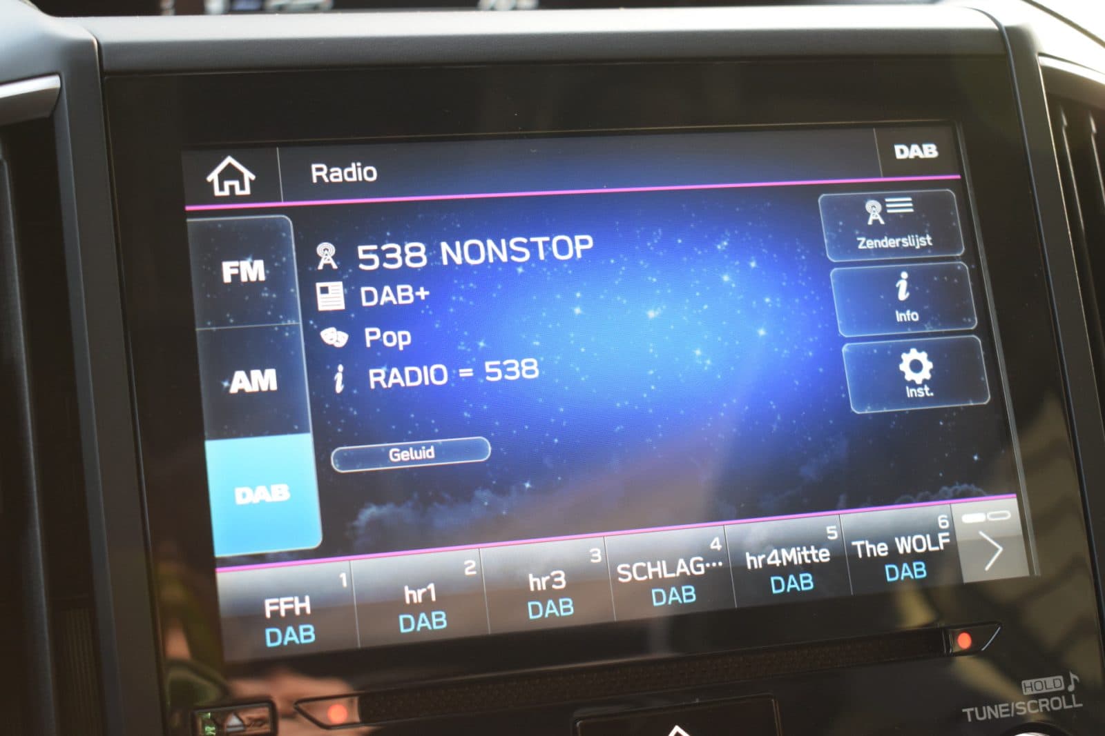 Subaru Forester 2.0i e-BOXER Sport – Dealer onderhouden – Afneembare trekhaak thumbnail 30