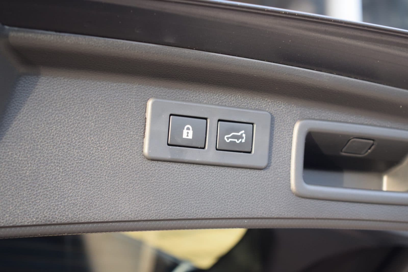 Subaru Forester 2.0i e-BOXER Sport – Dealer onderhouden – Afneembare trekhaak thumbnail 35