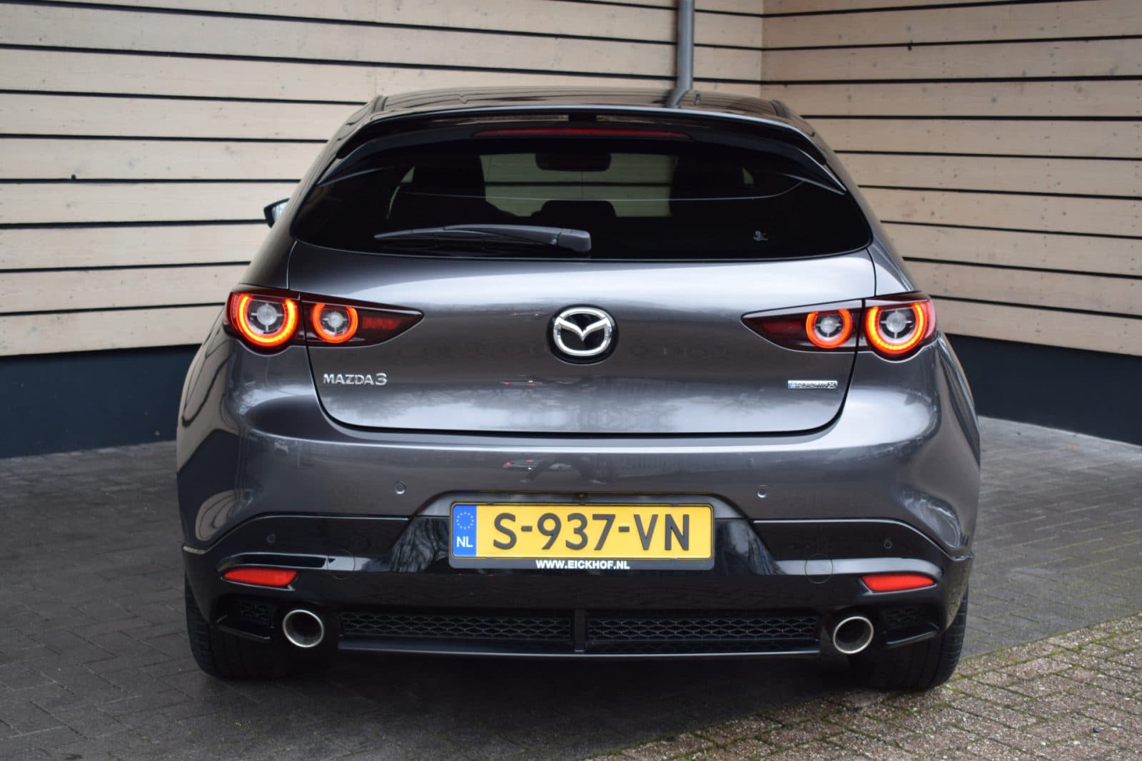Mazda 3 2.0 e-SkyActiv-X M Hybrid 186 Luxury – i-Activesense pack – Aero pack – Dealer onderhouden thumbnail 7
