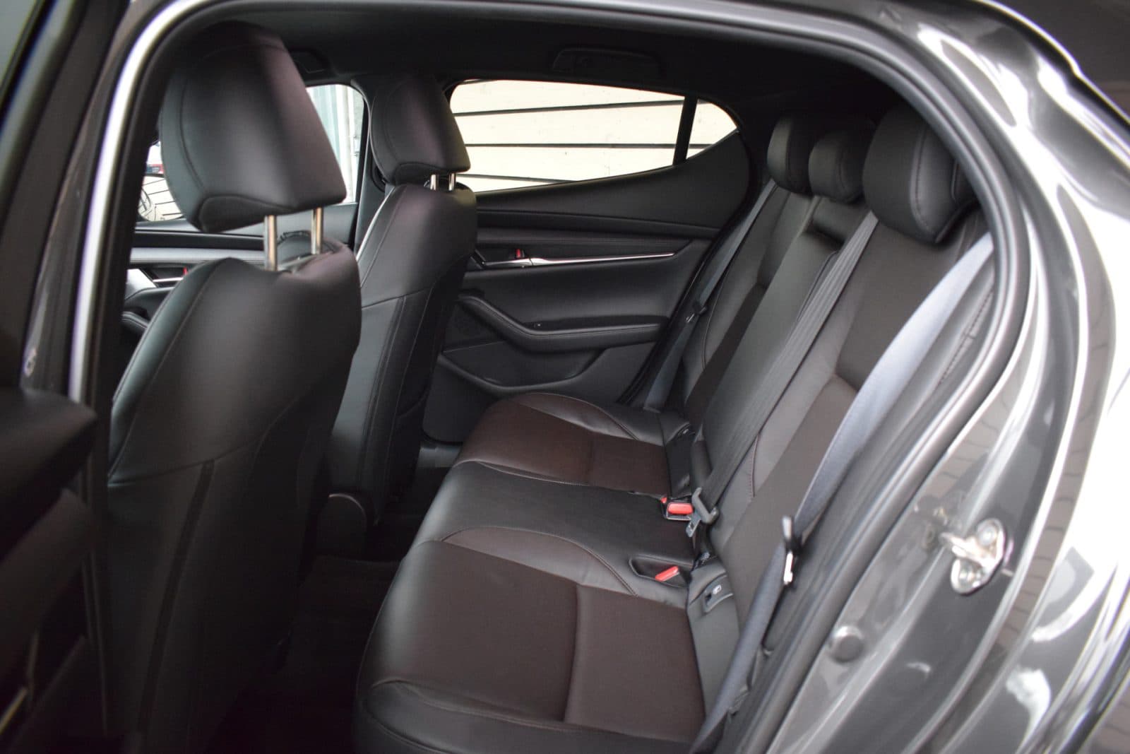 Mazda 3 2.0 e-SkyActiv-X M Hybrid 186 Luxury – i-Activesense pack – Aero pack – Dealer onderhouden thumbnail 25