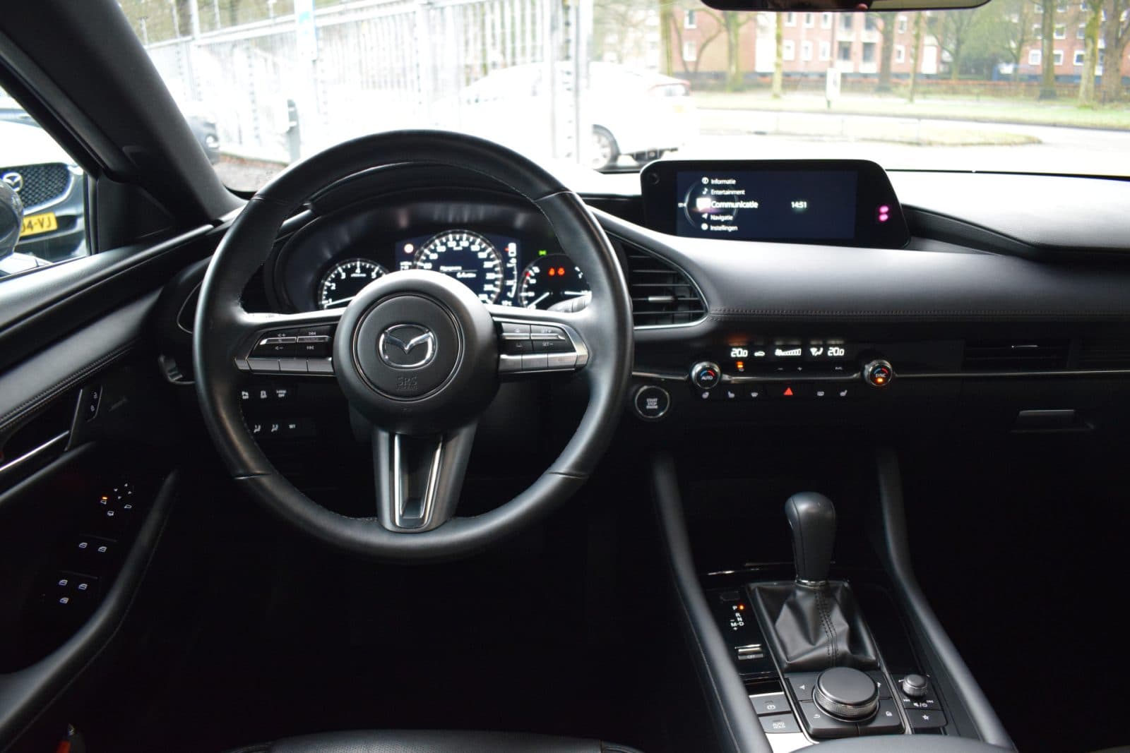 Mazda 3 2.0 e-SkyActiv-X M Hybrid 186 Luxury – i-Activesense pack – Aero pack – Dealer onderhouden thumbnail 26