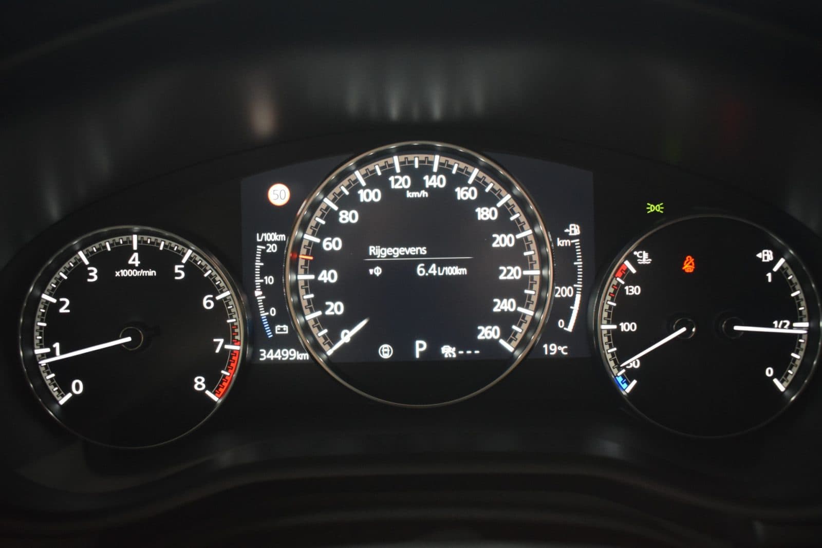 Mazda 3 2.0 e-SkyActiv-X M Hybrid 186 Luxury – i-Activesense pack – Aero pack – Dealer onderhouden thumbnail 28