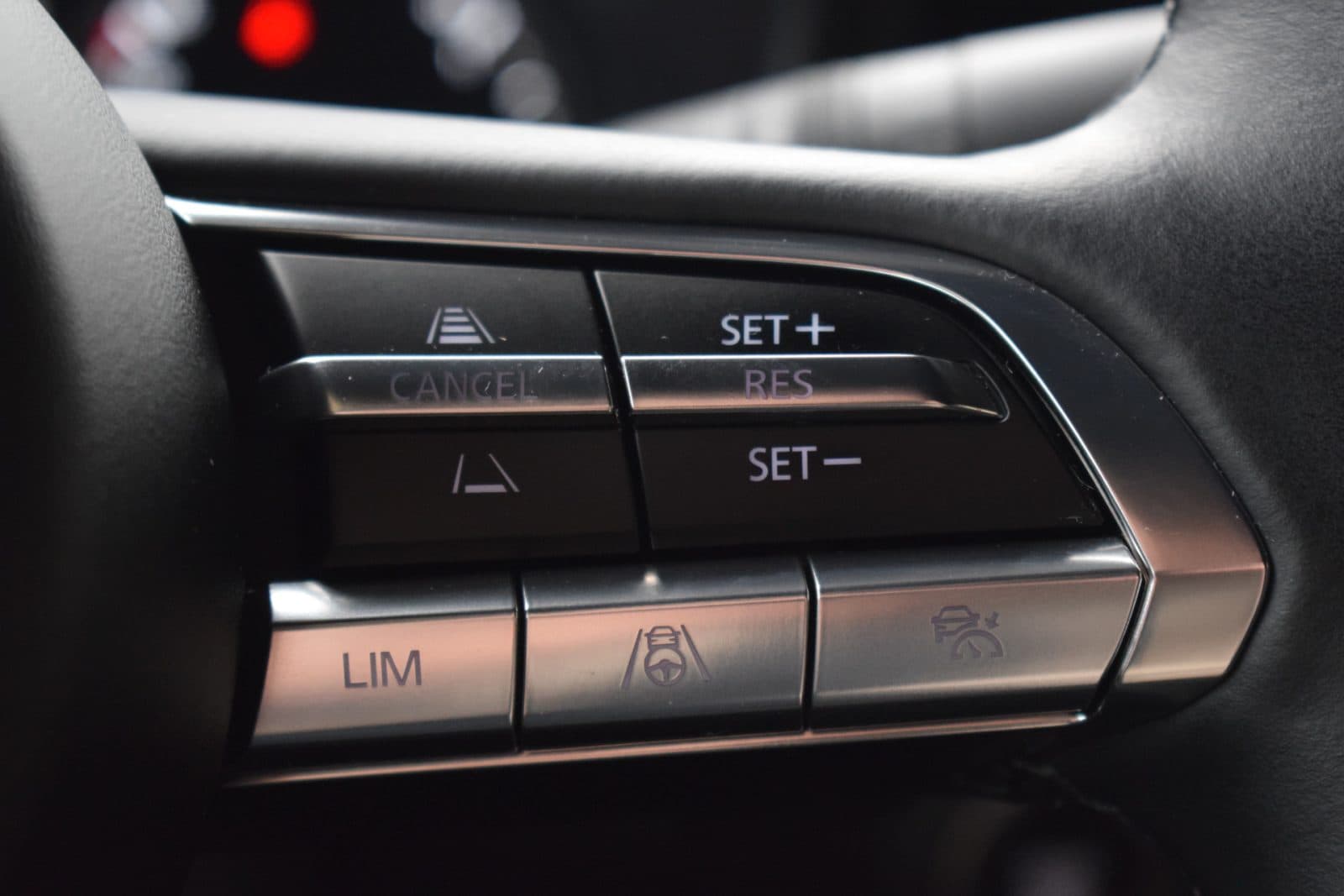 Mazda 3 2.0 e-SkyActiv-X M Hybrid 186 Luxury – i-Activesense pack – Aero pack – Dealer onderhouden thumbnail 29