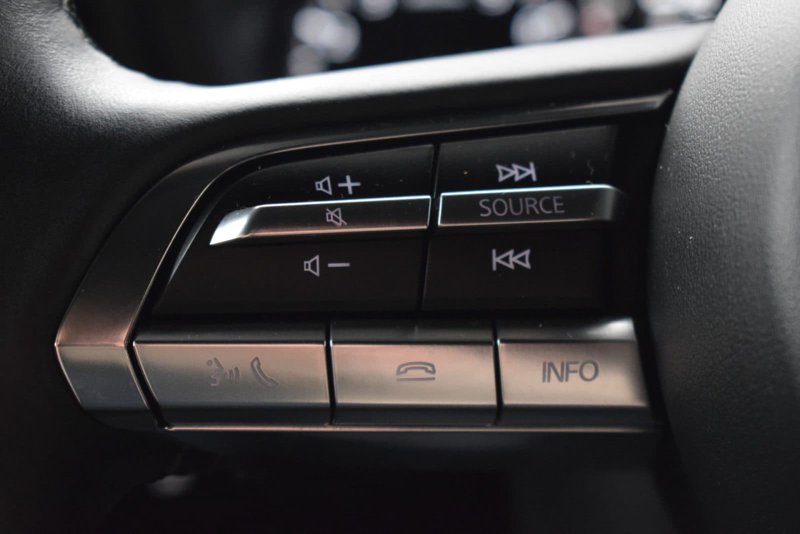 Mazda 3 2.0 e-SkyActiv-X M Hybrid 186 Luxury – i-Activesense pack – Aero pack – Dealer onderhouden thumbnail 30