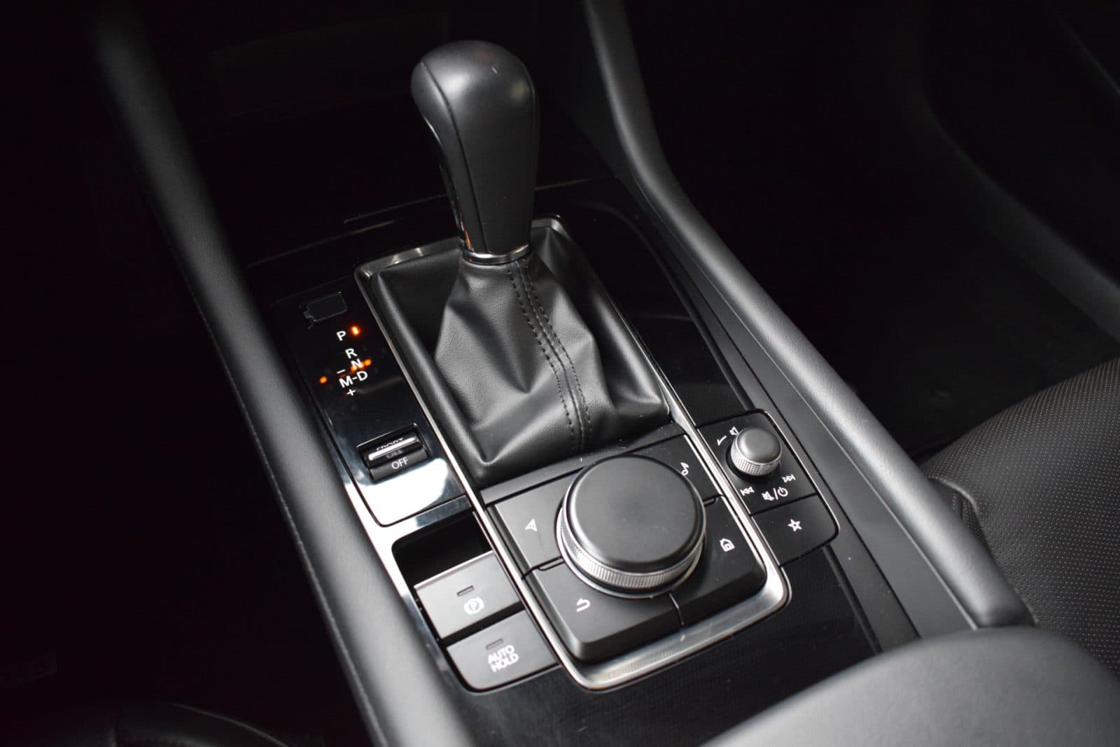 Mazda 3 2.0 e-SkyActiv-X M Hybrid 186 Luxury – i-Activesense pack – Aero pack – Dealer onderhouden thumbnail 33