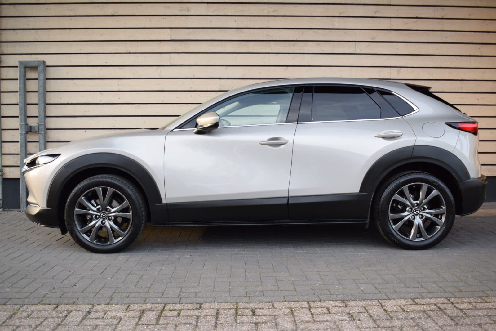 Mazda CX-30 2.0 e-SkyActiv-X M Hybrid Luxury – 1e eigenaar – Trekhaak – Dealer onderhouden thumbnail 5