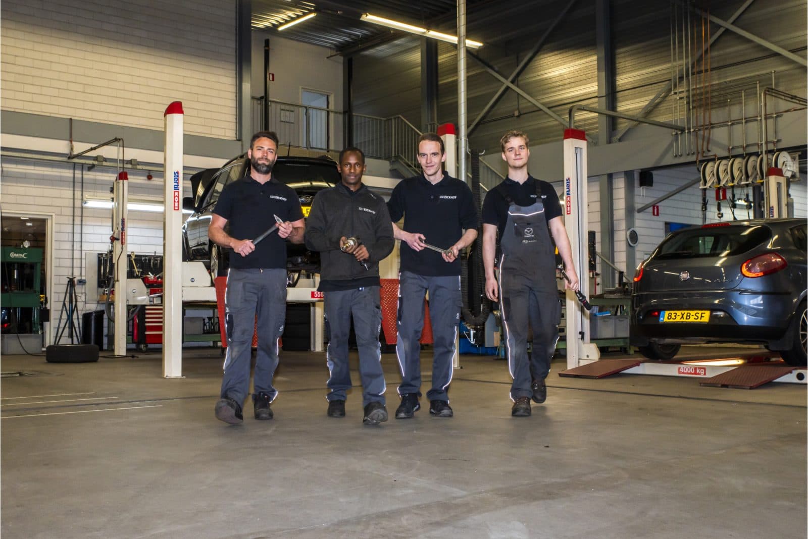 Mazda CX-30 2.0 e-SkyActiv-X M Hybrid Luxury – 1e eigenaar – Trekhaak – Dealer onderhouden thumbnail 46