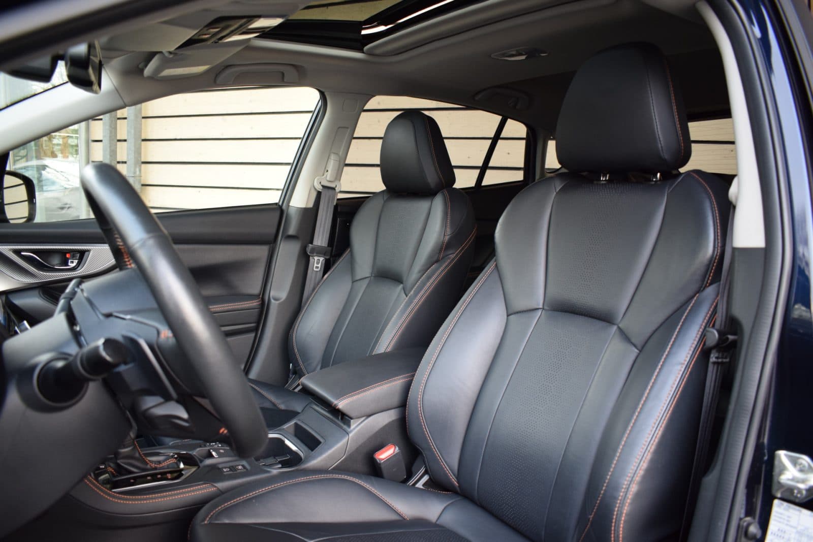 Subaru XV 2.0i e-BOXER Premium – Trekhaak – Dealer onderhouden thumbnail 14