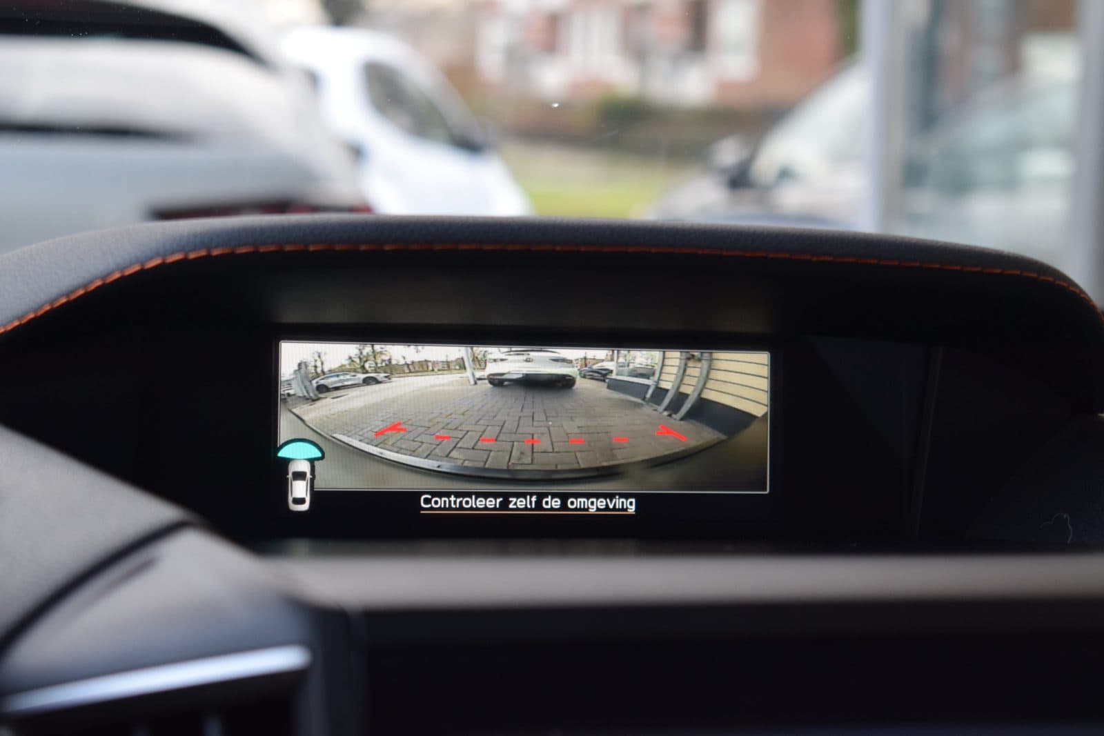 Subaru XV 2.0i e-BOXER Premium – Trekhaak – Dealer onderhouden thumbnail 44