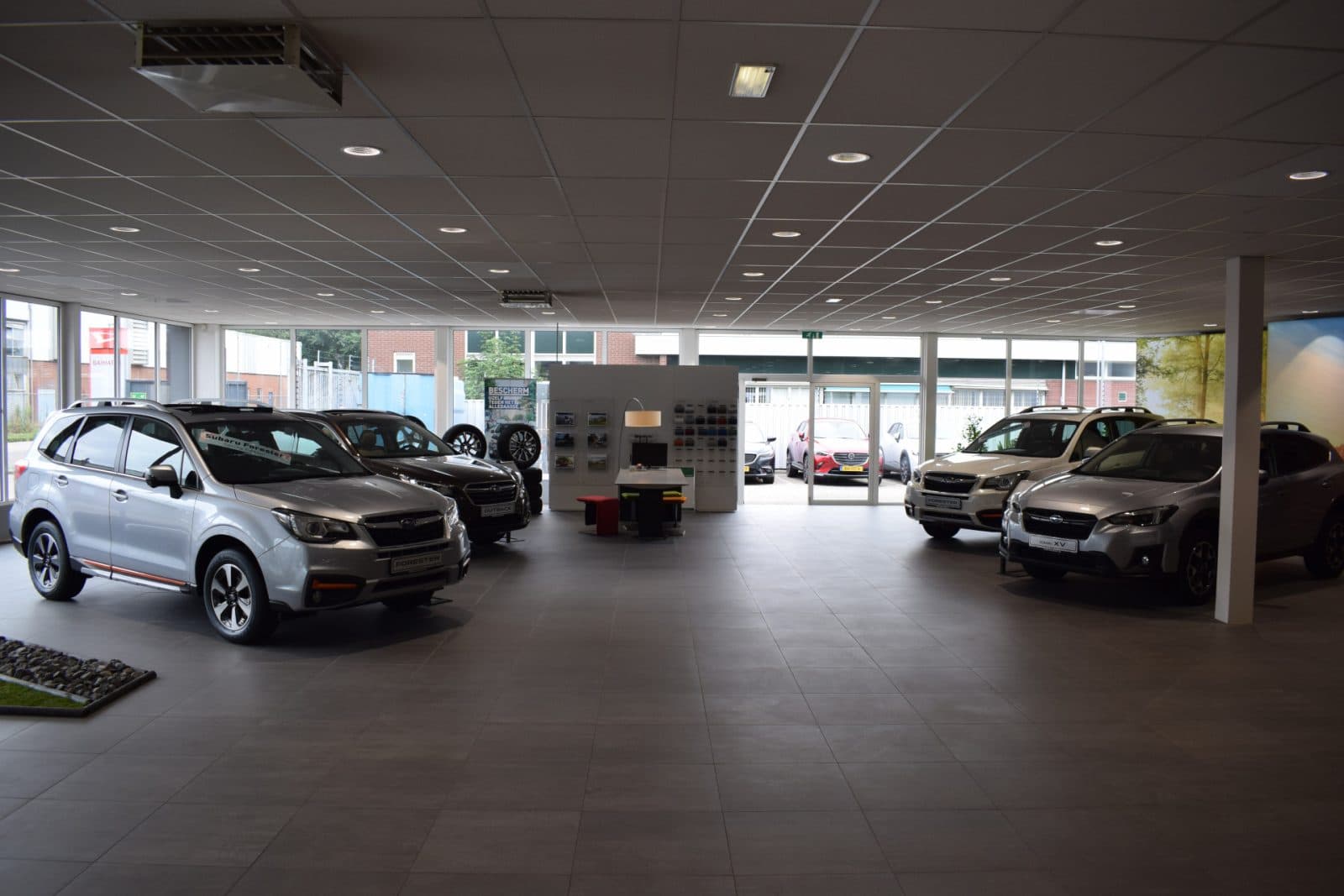 Subaru XV 2.0i e-BOXER Premium – Trekhaak – Dealer onderhouden thumbnail 60