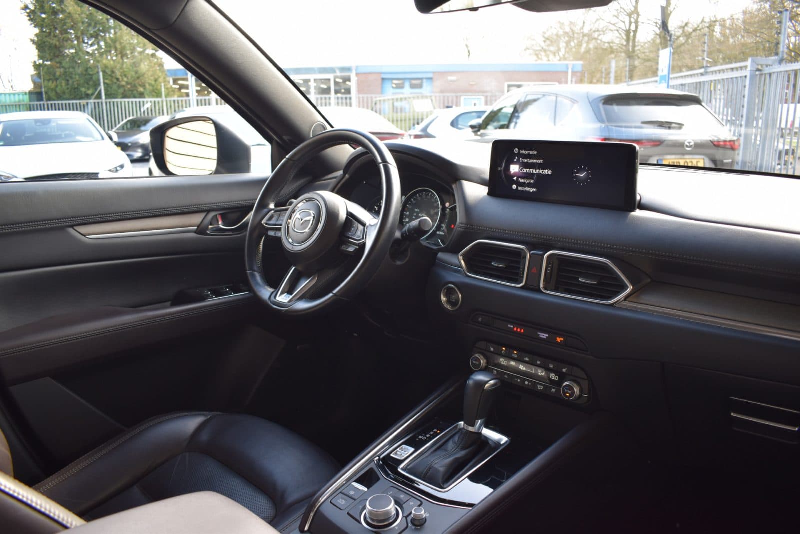 Mazda CX-5 2.0 SkyActiv-G 165 Signature – Trekhaak – Dakrails – Dealer onderhouden thumbnail 12