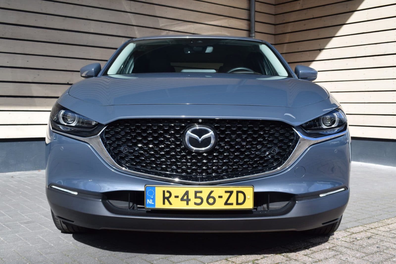 Mazda CX-30 2.0 e-SkyActiv-X M Hybrid Luxury – Afneembare trekhaak – Dealer onderhouden thumbnail 3