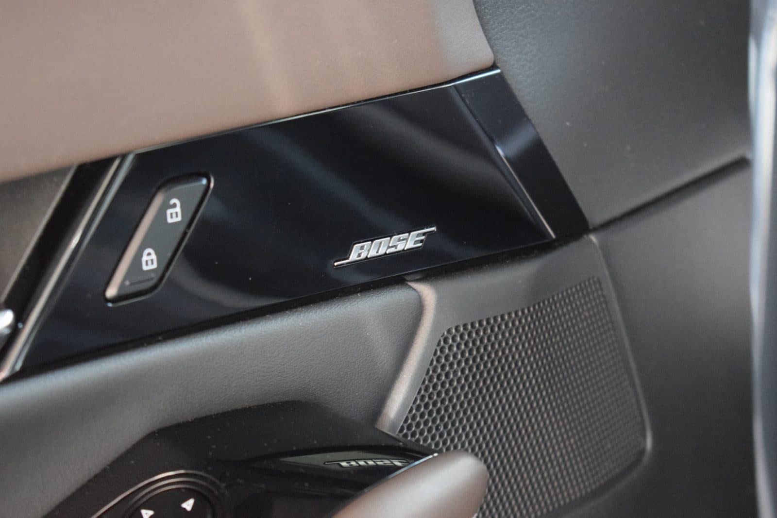 Mazda CX-30 2.0 e-SkyActiv-X M Hybrid Luxury – Afneembare trekhaak – Dealer onderhouden thumbnail 10