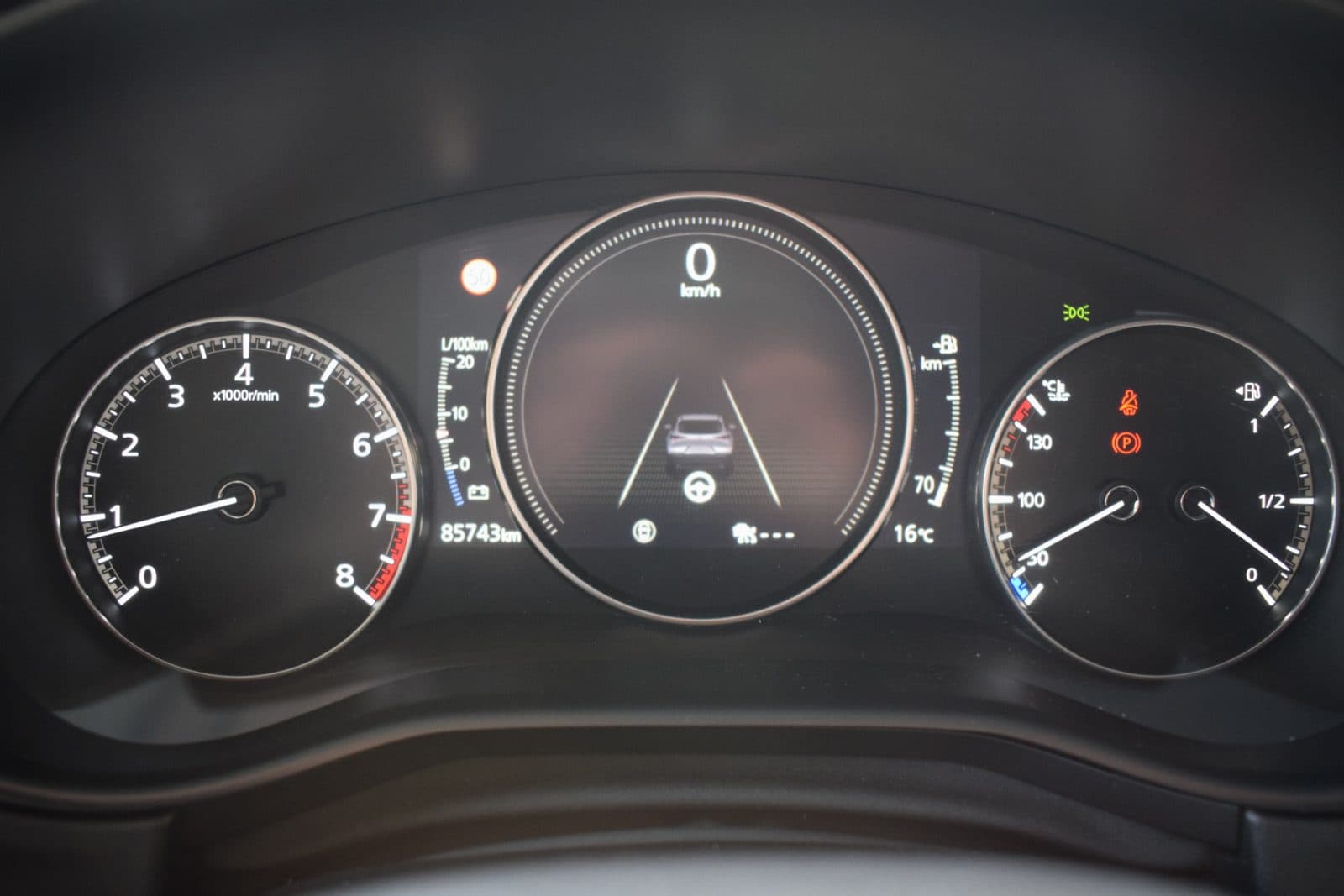 Mazda CX-30 2.0 e-SkyActiv-X M Hybrid Luxury – Afneembare trekhaak – Dealer onderhouden thumbnail 16