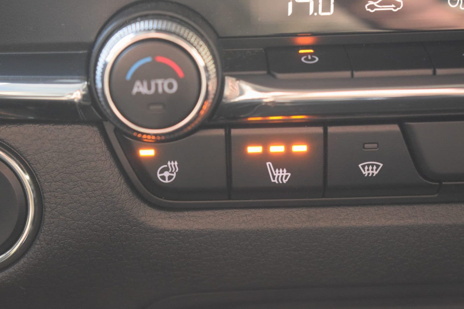 Mazda CX-30 2.0 e-SkyActiv-X M Hybrid Luxury – Afneembare trekhaak – Dealer onderhouden thumbnail 23