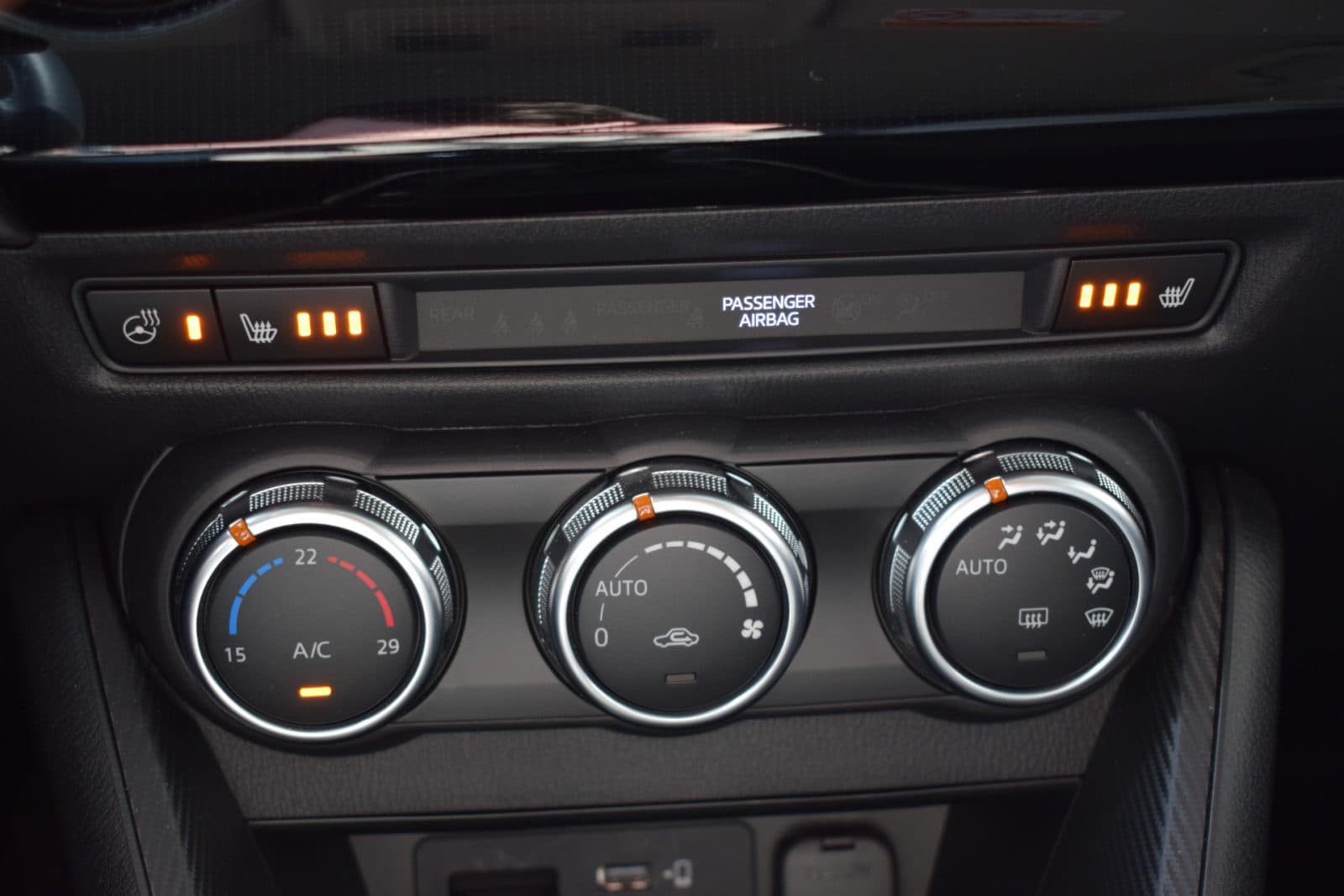 Mazda 2 1.5 e-SkyActiv-G 90 Homura – Dealer onderhouden thumbnail 15