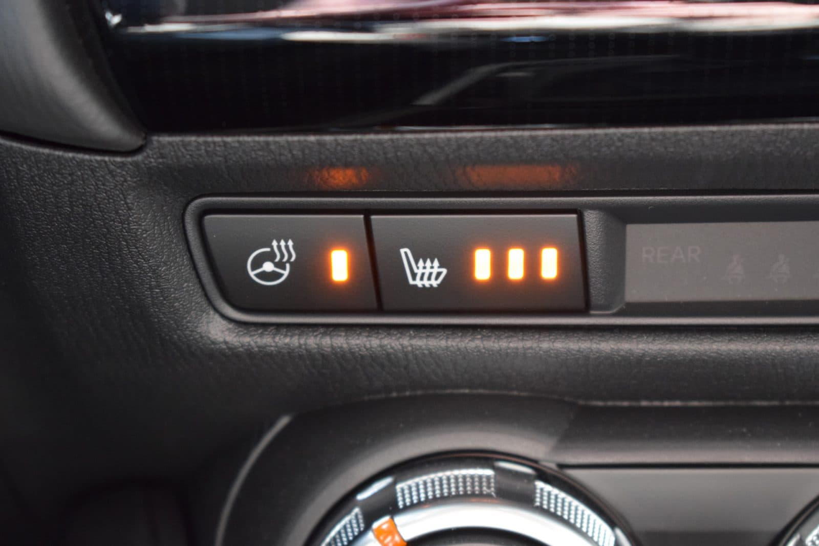 Mazda 2 1.5 e-SkyActiv-G 90 Homura – Dealer onderhouden thumbnail 16