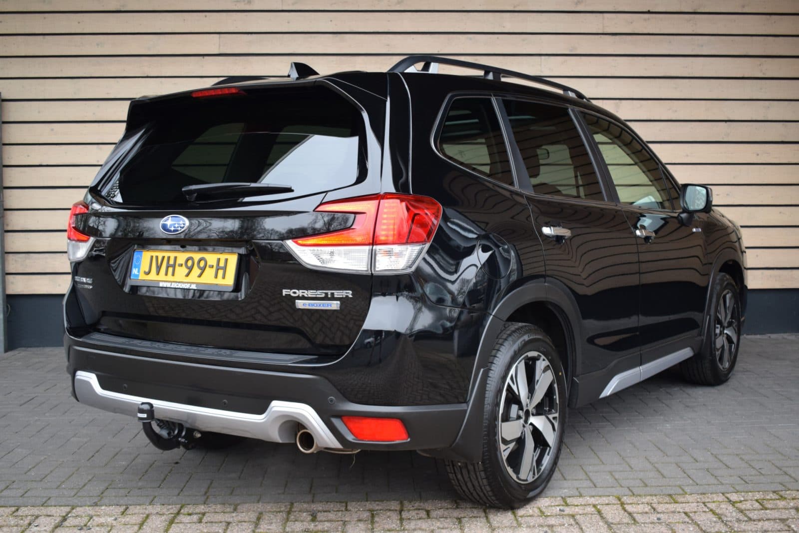 Subaru Forester 2.0i e-BOXER Premium – Bruin leder – Trekhaak – Dealer onderhouden thumbnail 7