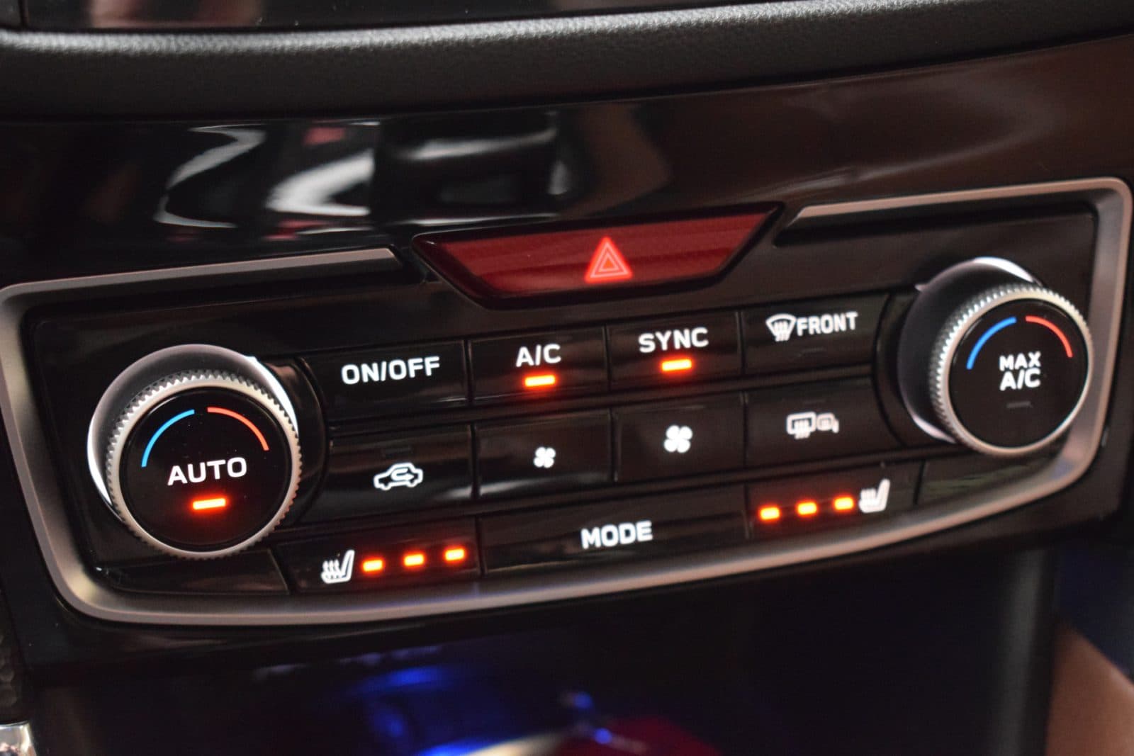 Subaru Forester 2.0i e-BOXER Premium – Bruin leder – Trekhaak – Dealer onderhouden thumbnail 23