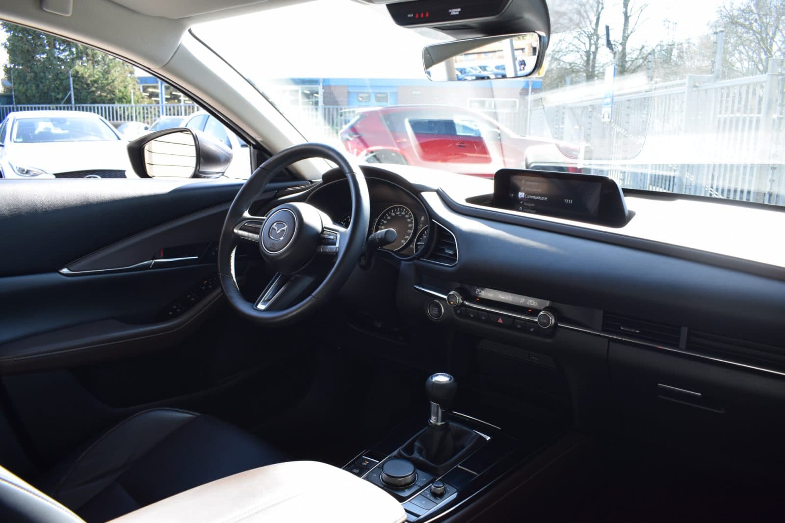 Mazda CX-30 2.0 e-SkyActiv-X M Hybrid Luxury – Dealer onderhouden thumbnail 8