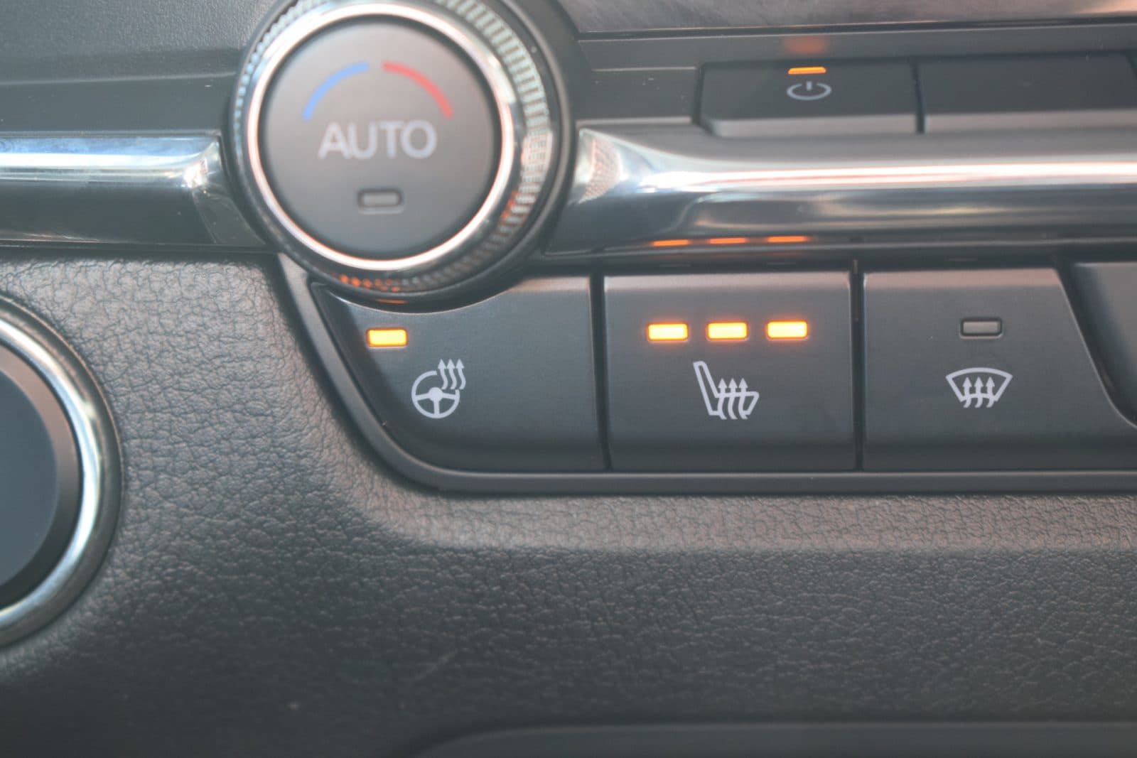 Mazda CX-30 2.0 e-SkyActiv-X M Hybrid Luxury – Dealer onderhouden thumbnail 21