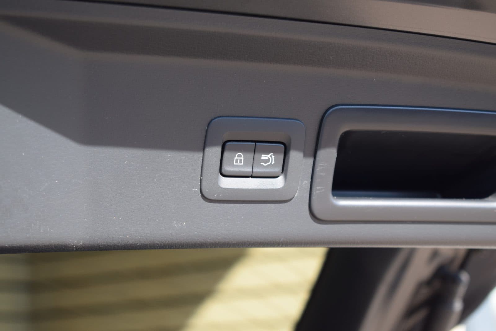 Mazda CX-30 2.0 e-SkyActiv-X M Hybrid Luxury – Dealer onderhouden thumbnail 32