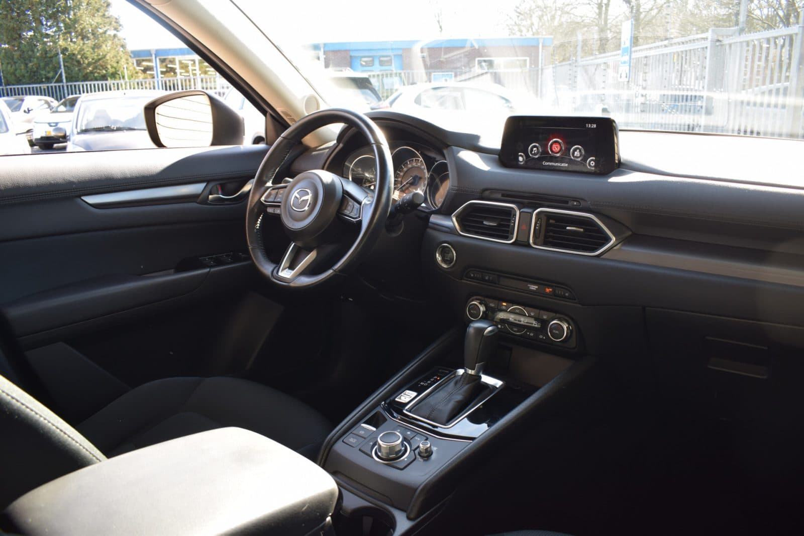 Mazda CX-5 2.0 SkyActiv-G 165 TS+ – i-Activesense pack – Dealeronderhouden – Afneembare trekhaak thumbnail 11