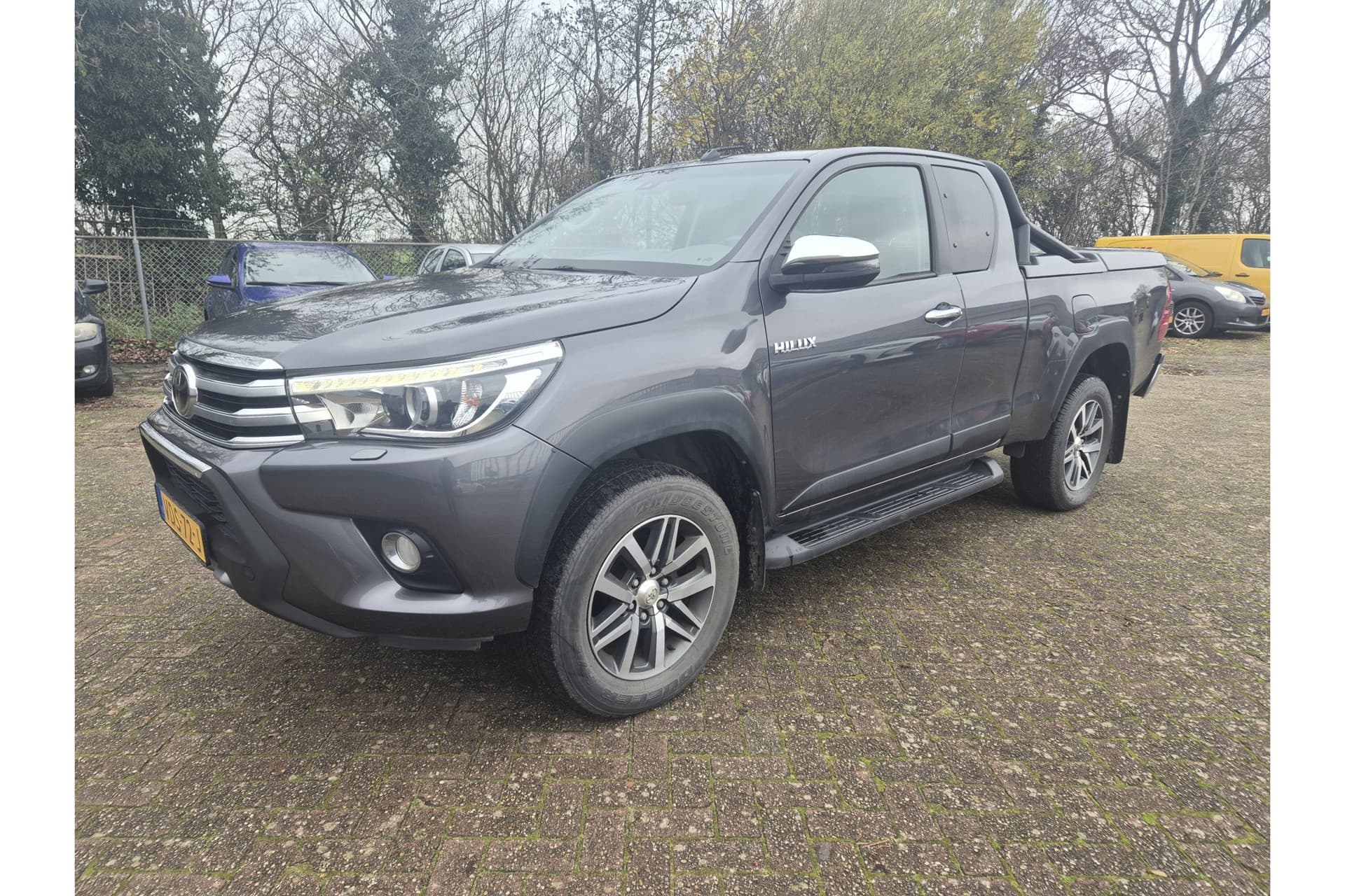 Toyota Hilux 2.4 D-4D-F Xtra Cab Challenger