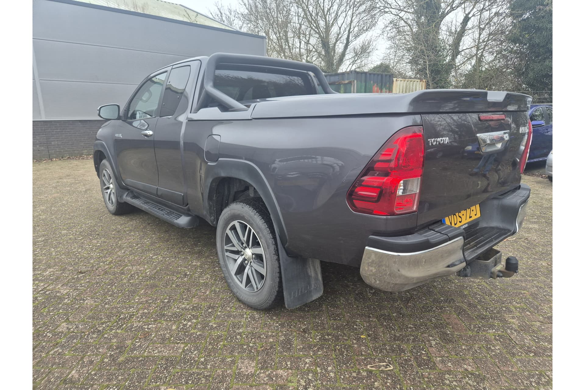 Toyota Hilux 2.4 D-4D-F Xtra Cab Challenger thumbnail 10