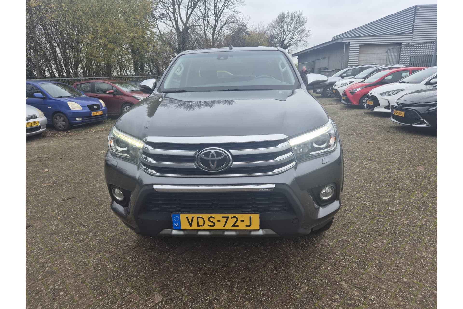 Toyota Hilux 2.4 D-4D-F Xtra Cab Challenger thumbnail 5