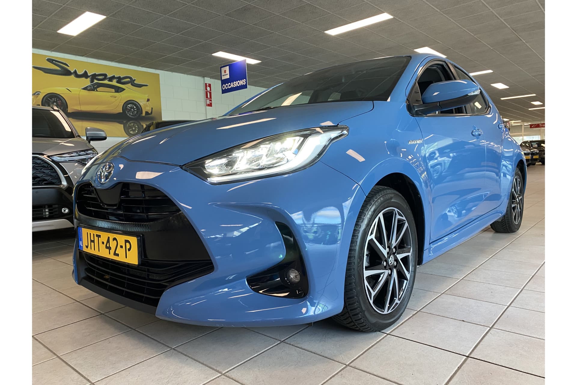 Toyota Yaris 1.5 Hybrid Dynamic thumbnail 15