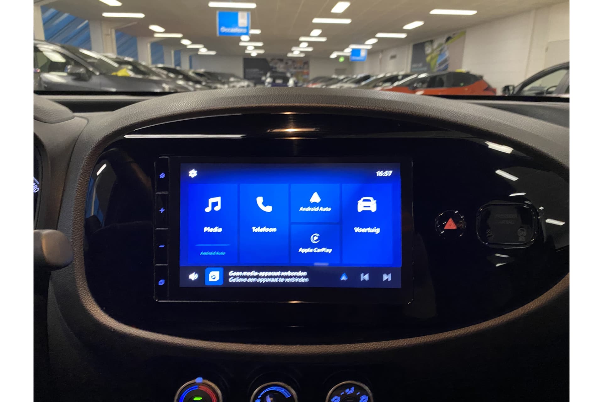 Toyota Aygo X 1.0 Vvt-I Mt Play thumbnail 27