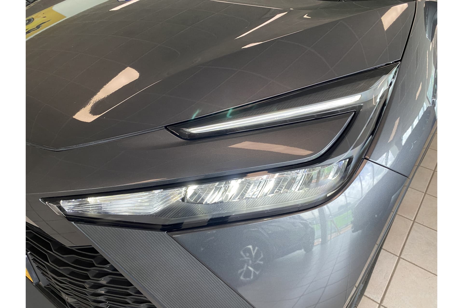 Toyota C-HR 1.8 Hybrid 140 Active thumbnail 10