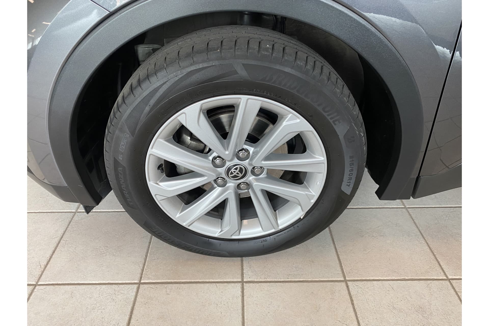 Toyota C-HR 1.8 Hybrid 140 Active thumbnail 12