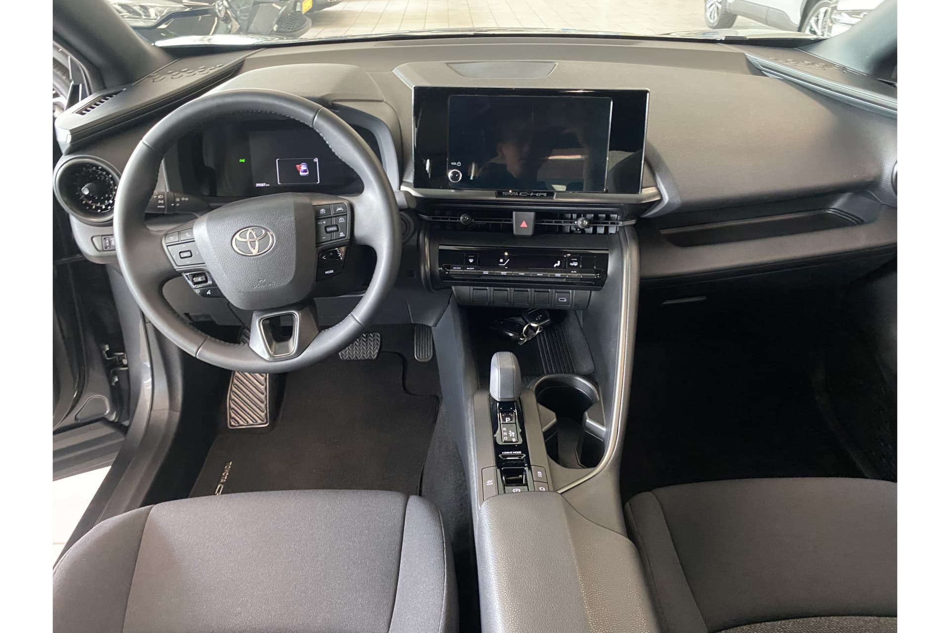 Toyota C-HR 1.8 Hybrid 140 Active thumbnail 16