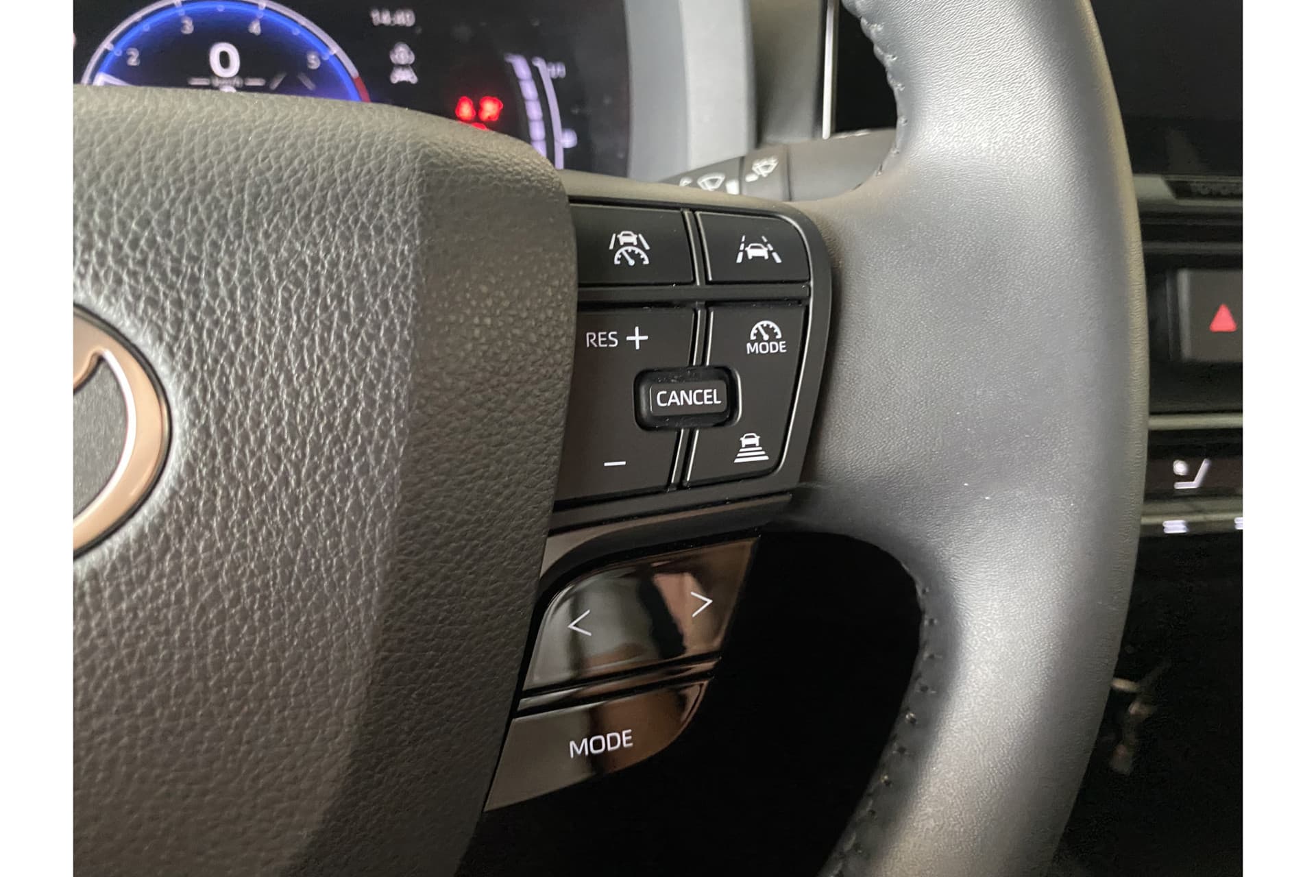 Toyota C-HR 1.8 Hybrid 140 Active thumbnail 19