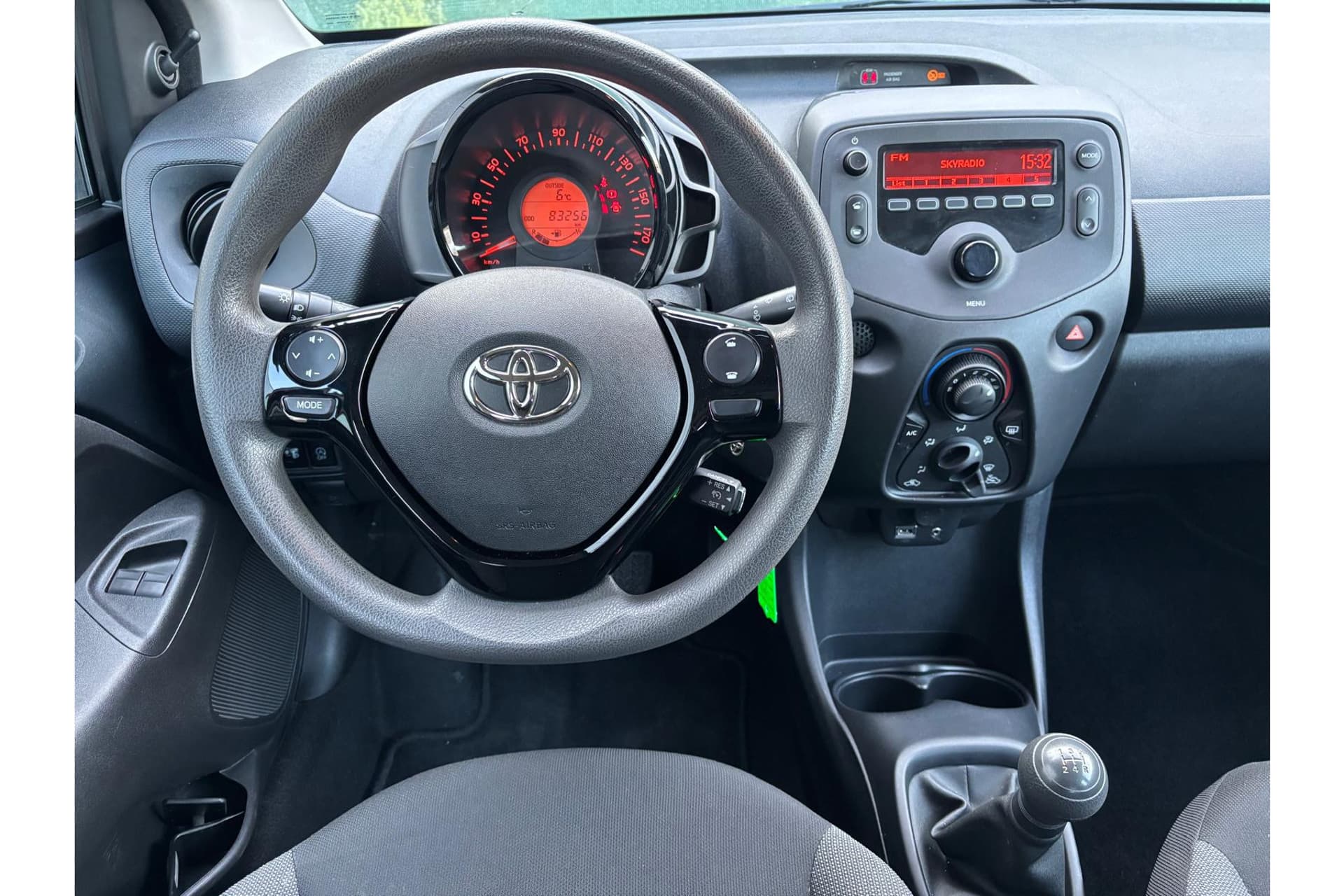 Toyota Aygo 1.0 Vvt-I X-Fun thumbnail 8
