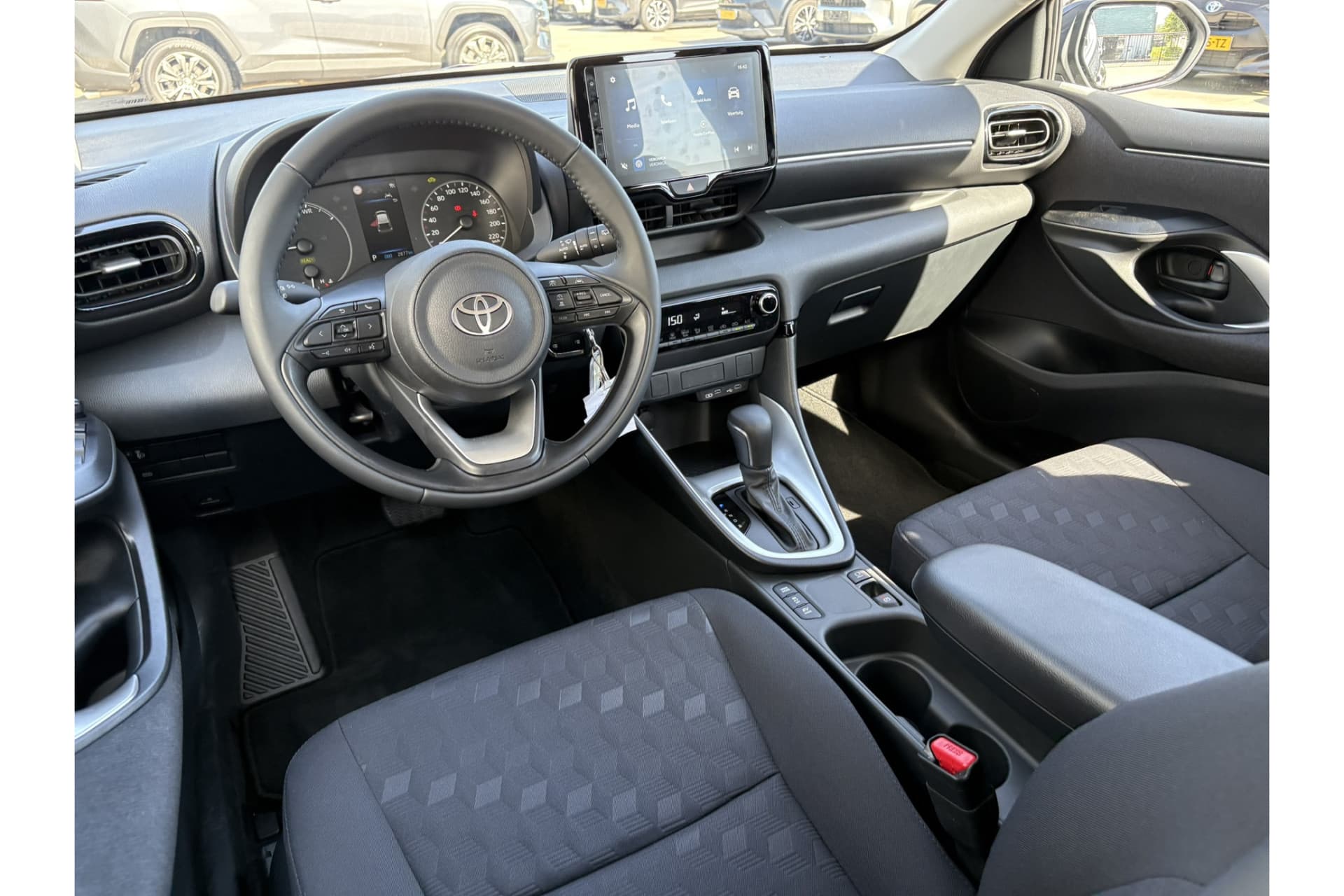 Toyota Yaris 1.5 Hybrid 115 Active Automaat thumbnail 6