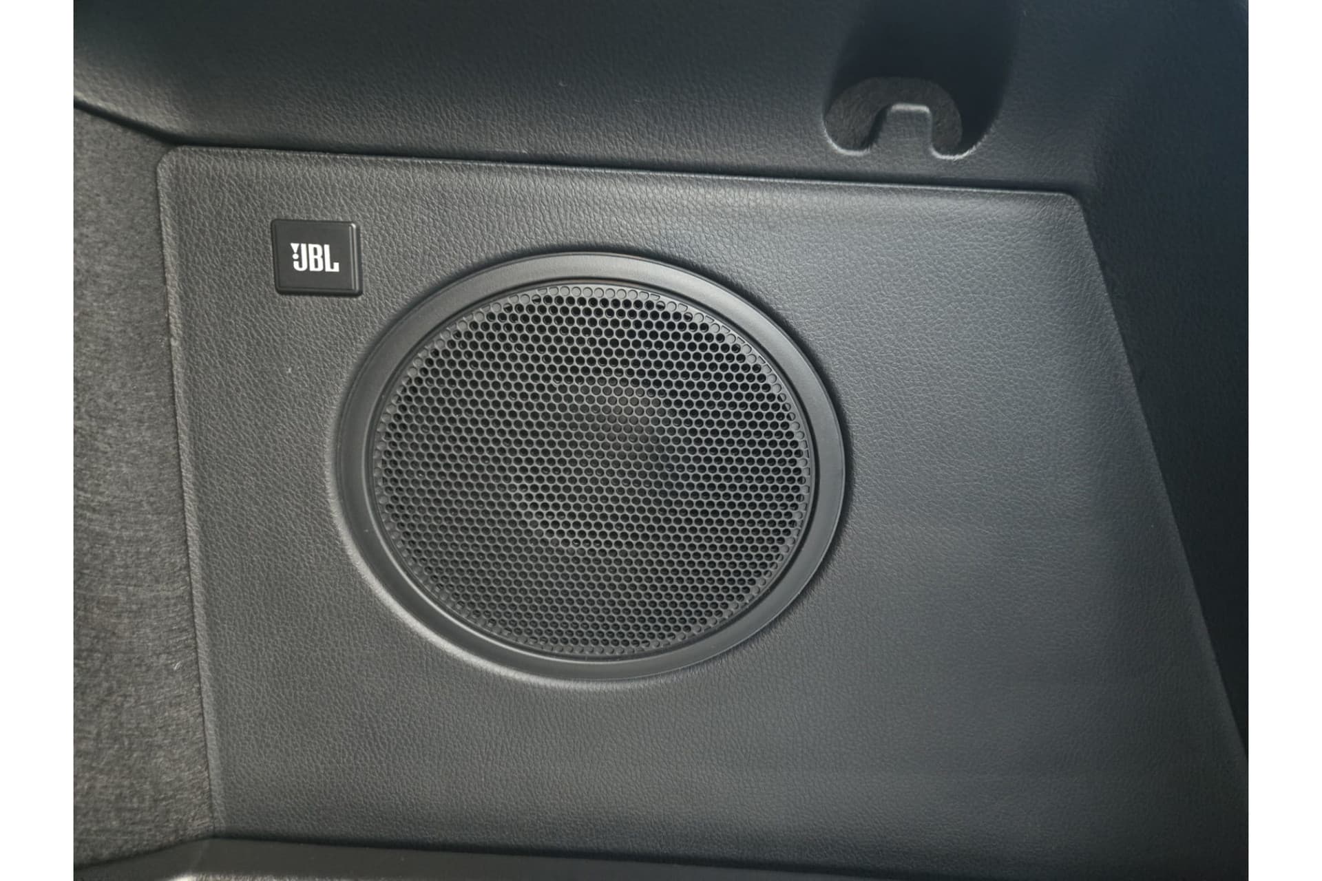 Toyota C-HR 2.0 Hybrid Style thumbnail 11