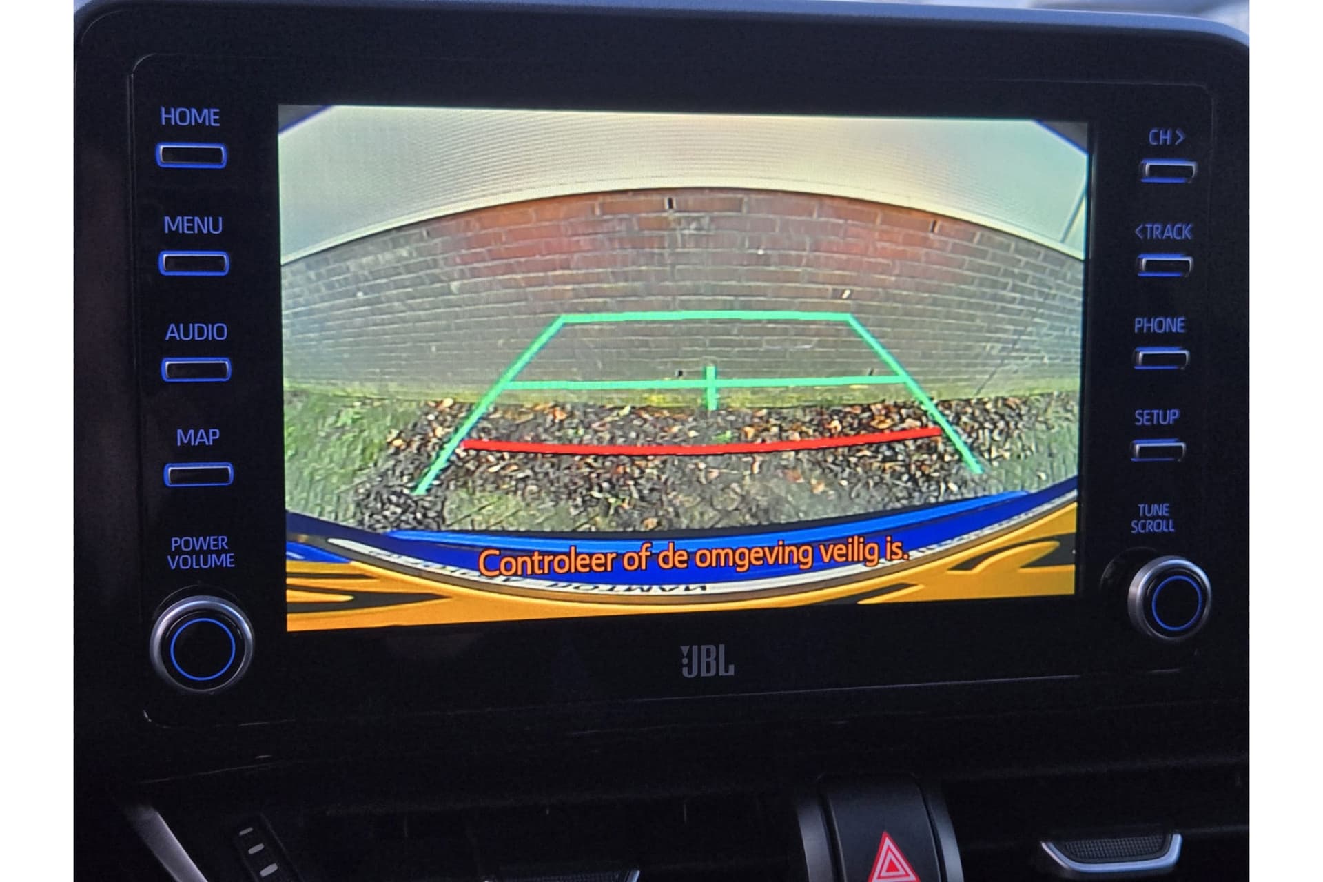 Toyota C-HR 2.0 Hybrid Style thumbnail 16