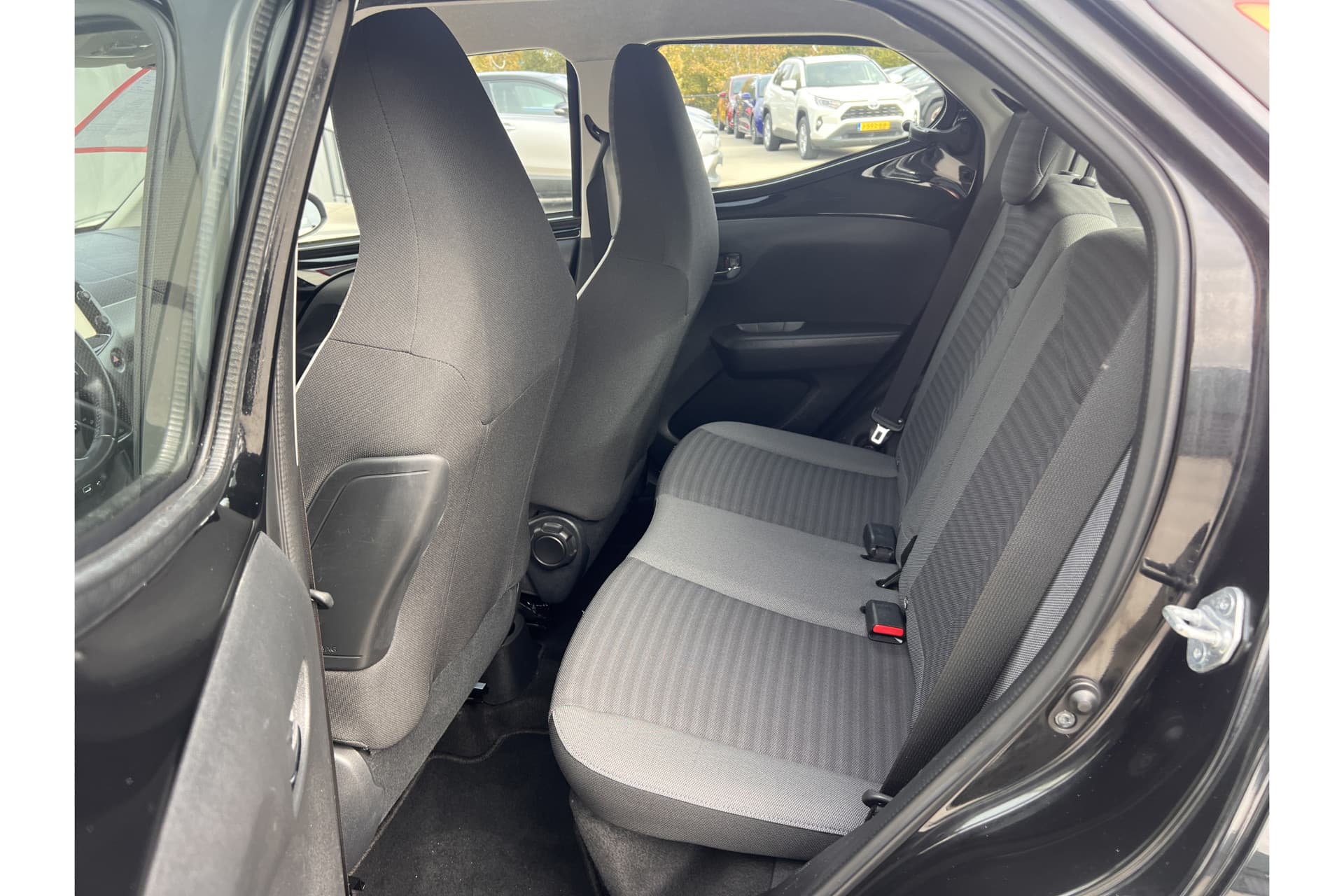 Toyota Aygo 1.0 Vvt-I X-Play thumbnail 12