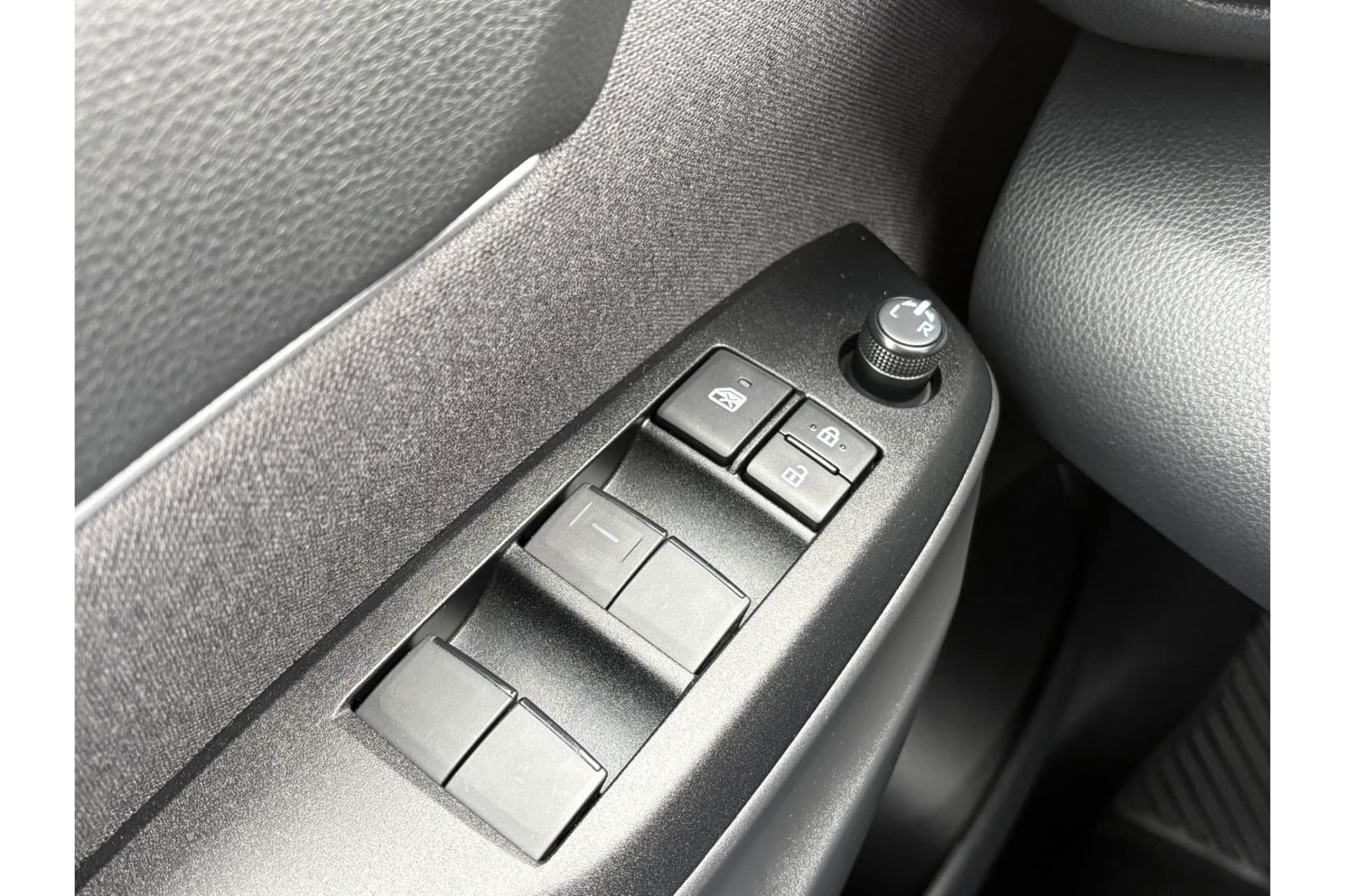 Toyota Yaris Cross 1.5 Hybrid 115 First Edition thumbnail 10