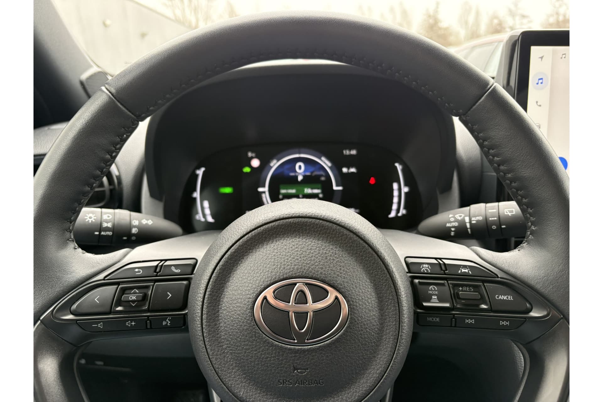 Toyota Yaris Cross 1.5 Hybrid 115 First Edition thumbnail 9